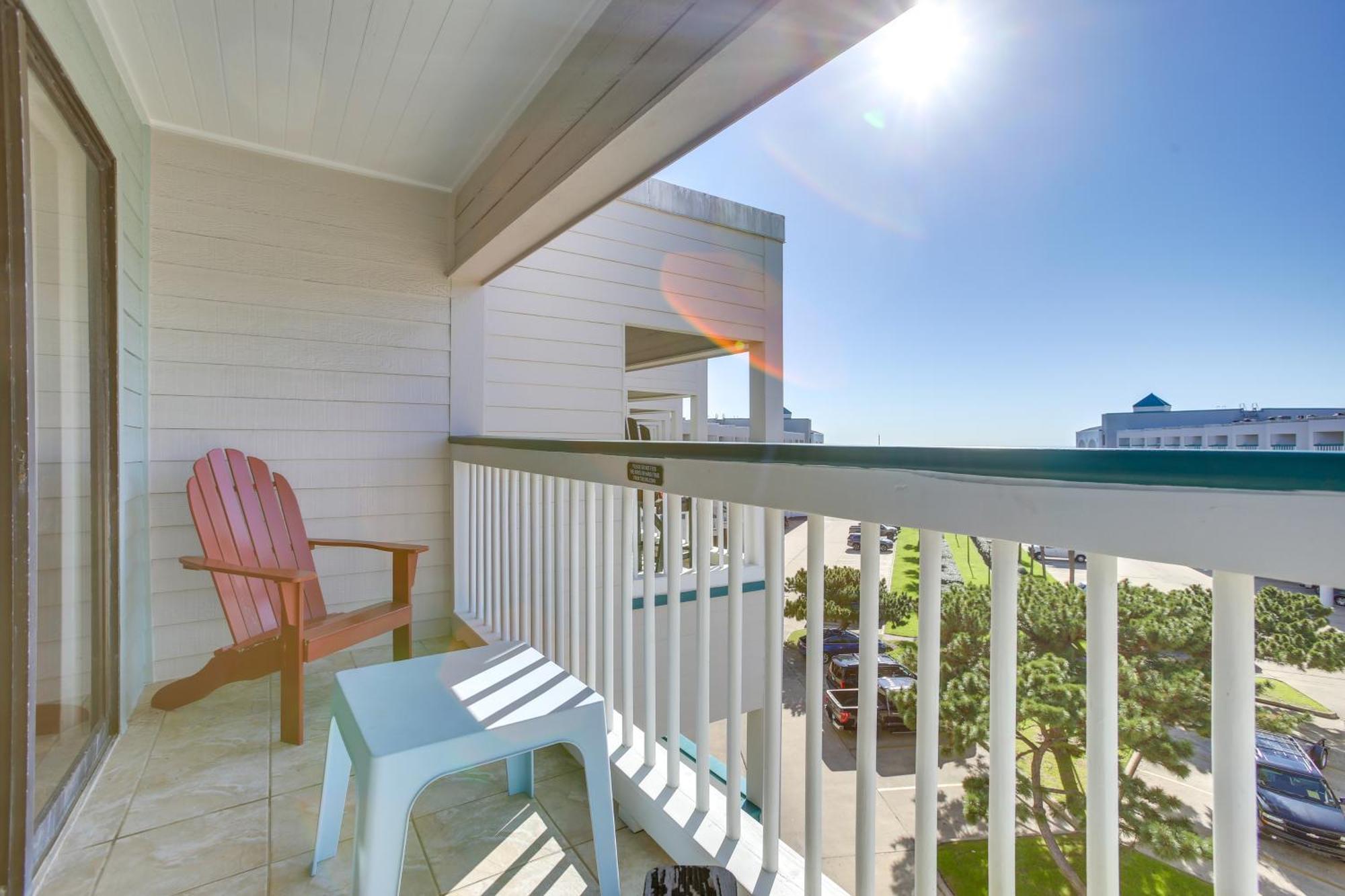 Apartament Galveston Retreat With Balcony And Gulf Views! Zewnętrze zdjęcie